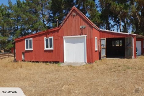 Photo of property in 139 Grays Road, Amberley, 7481