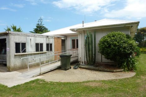 Photo of property in 636 Ararata Road, Hawera, 4674