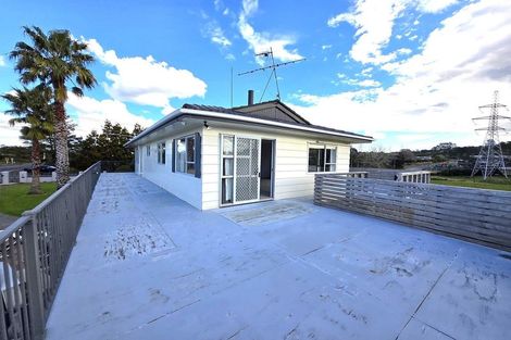 Photo of property in 6 Deacon Road, Riverhead, Kumeu, 0892