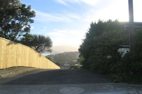 Photo of property in 35 Eskdale Road, Papakowhai, Porirua, 5024