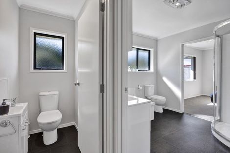 Photo of property in 50 Oberon Street, Stratford, 4332