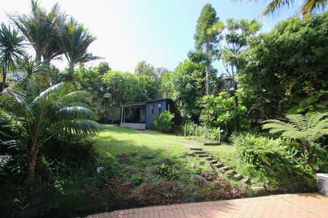 Photo of property in 67 Rosecamp Road, Beach Haven, Auckland, 0626