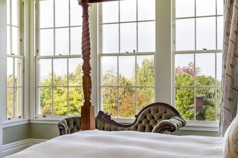 Photo of property in 26 Crosland Road, South Head, Helensville, 0874