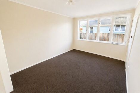 Photo of property in 5 Slim Street, Bader, Hamilton, 3206