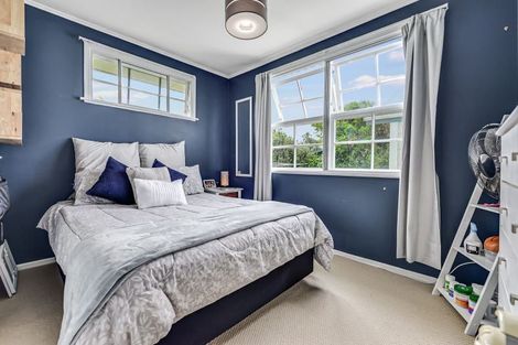 Photo of property in 73 Morrow Avenue, St Andrews, Hamilton, 3200