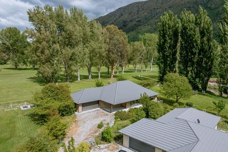 Photo of property in 9 Hector Close, Kingston, Athol, 9793