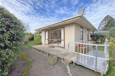 Photo of property in 1a Limbrick Street, Waipawa, 4210