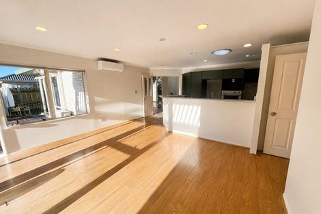 Photo of property in 143 Burswood Drive, Burswood, Auckland, 2013