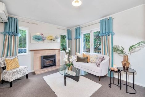 Photo of property in 398 West Coast Road, Glen Eden, Auckland, 0602