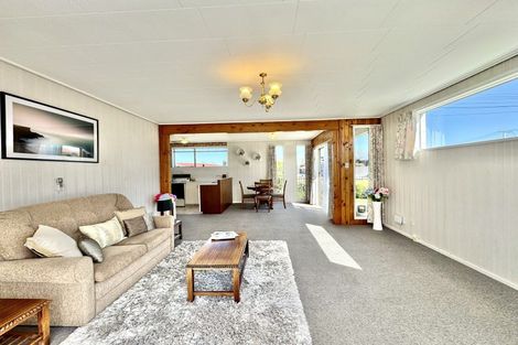 Photo of property in 37a-b Puriri Street, Highfield, Timaru, 7910