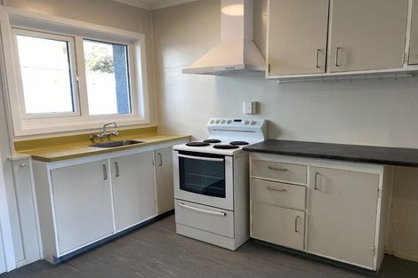 Photo of property in 35 Dunns Street, Silverstream, Upper Hutt, 5019