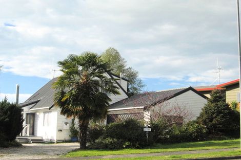 Photo of property in 30 Te Arawa Place, Welcome Bay, Tauranga, 3112