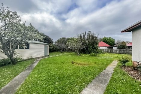 Photo of property in 6 Eton Place, Terrace End, Palmerston North, 4410