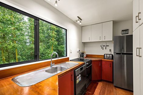 Photo of property in 1/22 Dawnhaven Drive, Te Atatu Peninsula, Auckland, 0610