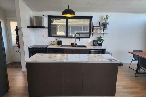 Photo of property in 80 Russley Road, Russley, Christchurch, 8042