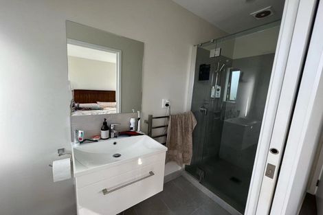 Photo of property in 6 Manea Lane, Glen Innes, Auckland, 1072