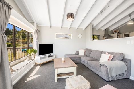 Photo of property in 16a Fincham Road, Raumati Beach, Paraparaumu, 5032