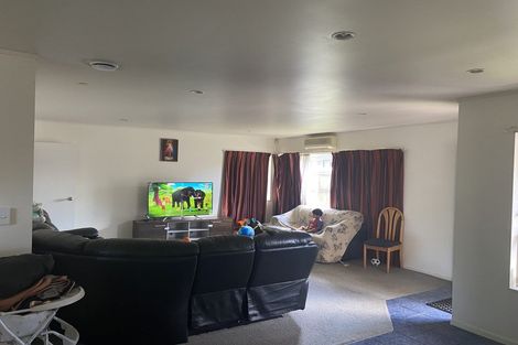 Photo of property in 5 Enuamanu Road, Favona, Auckland, 2024