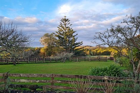Photo of property in 190 Matakana Road, Warkworth, 0985