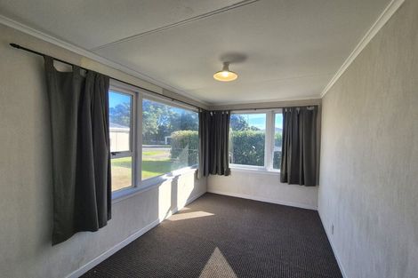 Photo of property in 180 Tasman Street, Opunake, 4616