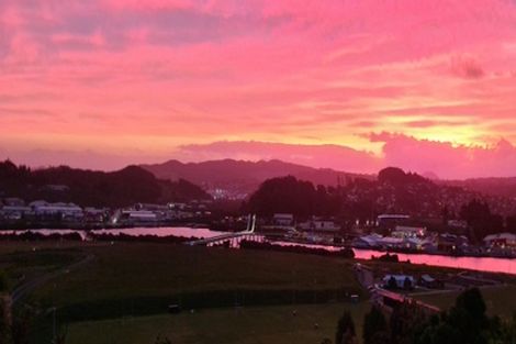 Photo of property in 4 Eureka Place, Parahaki, Whangarei, 0112