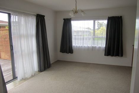 Photo of property in 11 Jutland Road, Pukekohe, 2120
