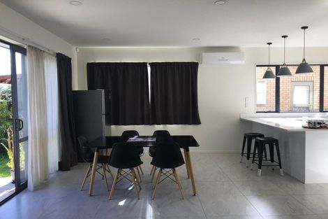 Photo of property in 177 Titirangi Road, New Lynn, Auckland, 0600