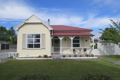 Photo of property in 21 Mount Cook Road, Fairlie, 7925