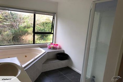 Photo of property in 30 Wingfield Place, Churton Park, Wellington, 6037