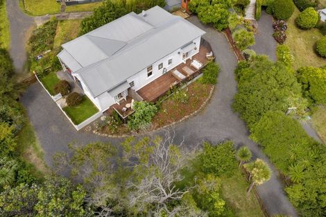 Photo of property in 23 Main Road, Raglan, 3225