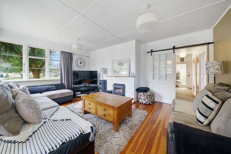 Photo of property in 50 Guthrie Street, Waterloo, Lower Hutt, 5011