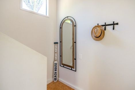 Photo of property in 142 Waiheke Road, Waiheke Island, 1971