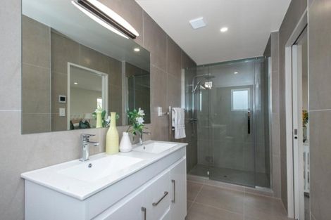 Photo of property in 30b Coniston Avenue, Te Atatu South, Auckland, 0610