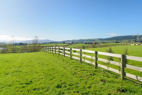 Photo of property in 117 Kingsdale Park Drive, Aokautere, Palmerston North, 4471