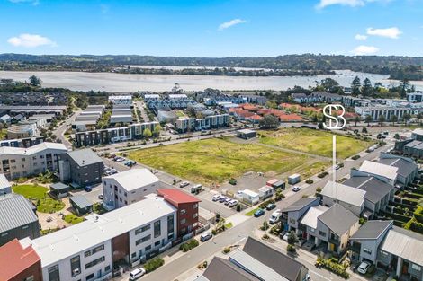 Photo of property in 6 Desalt Drive, Hobsonville, Auckland, 0616