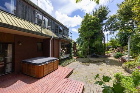 Photo of property in 44 Alfred Street, Roslyn, Palmerston North, 4414