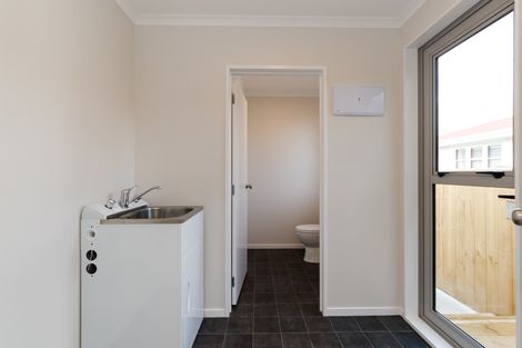 Photo of property in 2 Flint Street, Milson, Palmerston North, 4414