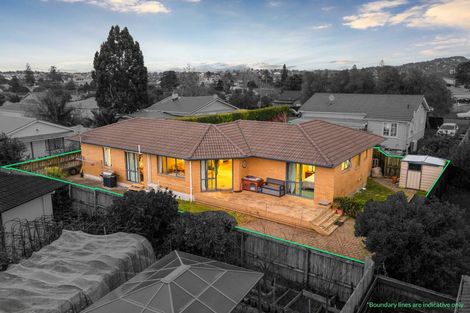 Photo of property in 5a Rewa Street, New Lynn, Auckland, 0600