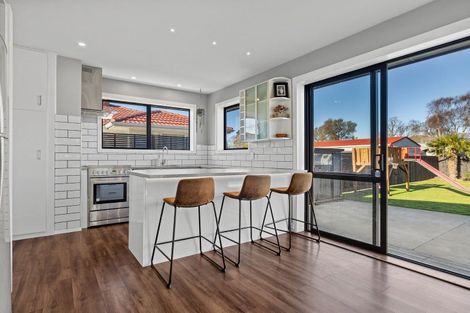 Photo of property in 26 Rowses Road, Aranui, Christchurch, 8061