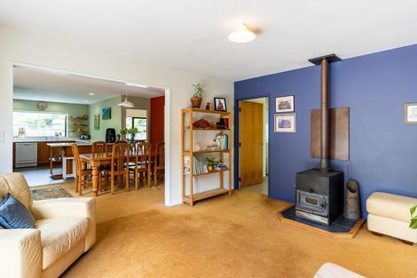 Photo of property in 110 Renown Road, Raumati South, Paraparaumu, 5032