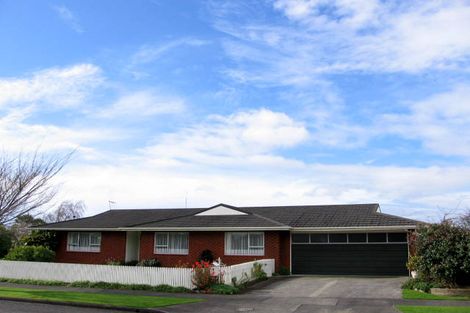 Photo of property in 27 Carter Crescent, Awapuni, Palmerston North, 4412
