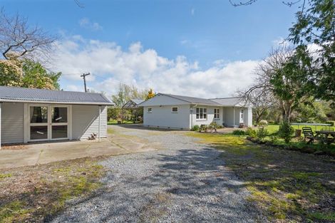 Photo of property in 120 Waihakeke Road, Waihakeke, Carterton, 5792