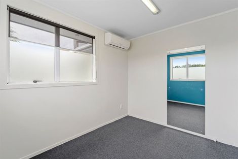 Photo of property in 632 Whangaparaoa Road, Stanmore Bay, Whangaparaoa, 0932