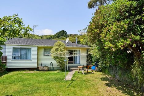 Photo of property in 1/20 Yarrow Place, Papakowhai, Porirua, 5024