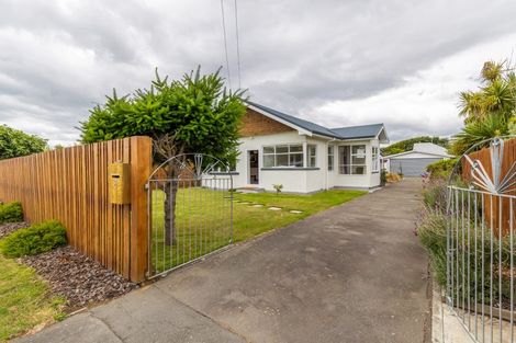 Photo of property in 39 Tovey Street, New Brighton, Christchurch, 8061