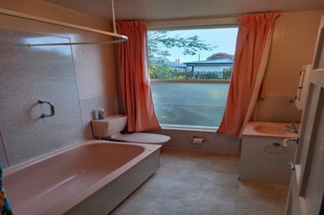 Photo of property in 204 Riccarton Road, Riccarton, Christchurch, 8041