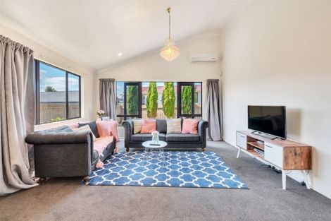 Photo of property in 39b Metcalfe Road, Ranui, Auckland, 0612
