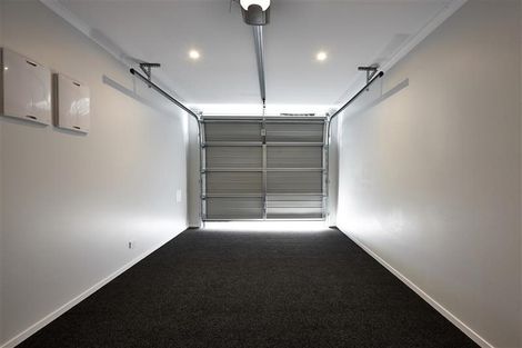 Photo of property in 1 Briddock Way, Swanson, Auckland, 0614