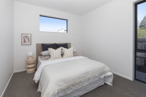 Photo of property in 160 Gardiners Road, Harewood, Christchurch, 8051