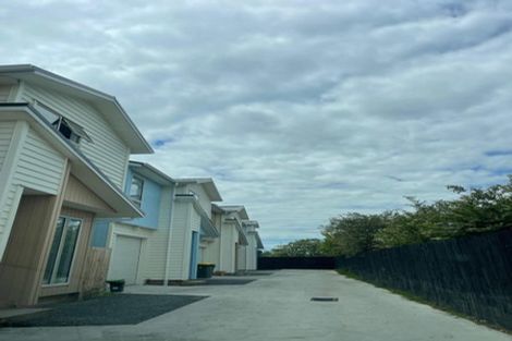 Photo of property in 305f Porchester Road, Takanini, 2112